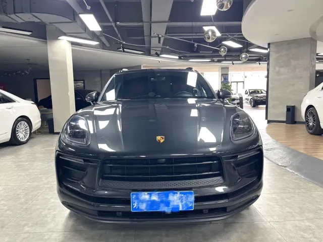 Фотография автомобиля — Porsche Macan