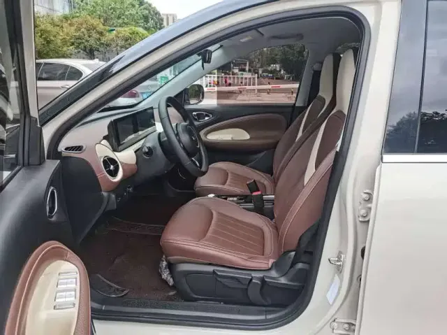 Wuling Bingo — Фото автомобиля 4