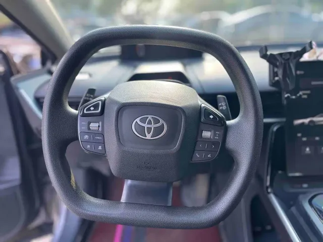 Toyota bZ3 — Фото автомобиля 4