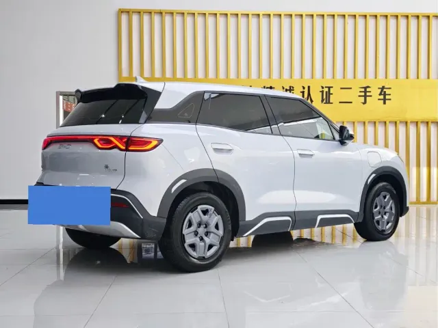 BYD Yuan UP — Фото автомобиля 7