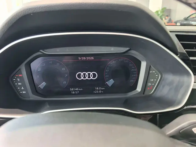Audi Q3 — Фото автомобиля 5