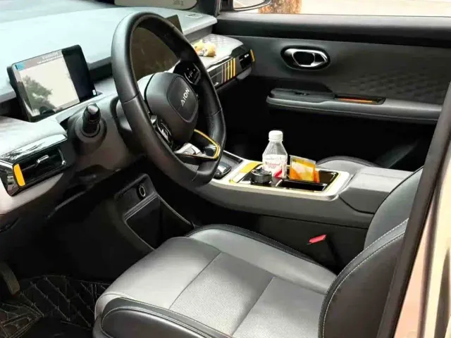 GAC Aion Y — Фото автомобиля 4