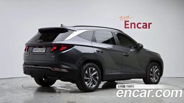 Hyundai Tucson Tucson (NX4) Дизель 2.0 4WD — Фото автомобиля 2
