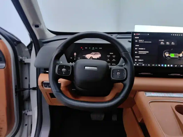 Haval Xiaolong MAX — Фото автомобиля 15