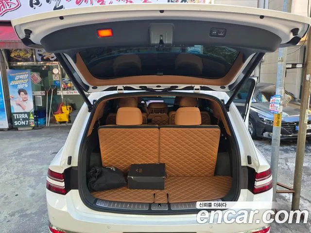 Genesis GV80 — Фото автомобиля 17