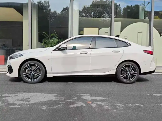 BMW 2 Series — Фото автомобиля 4