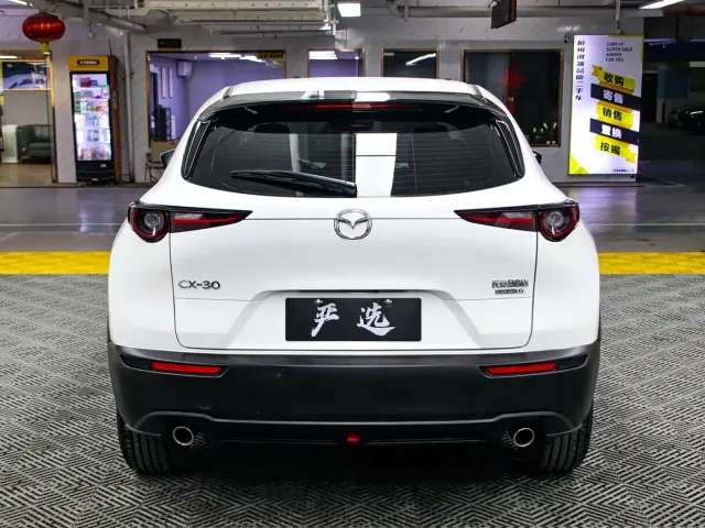 Mazda CX-30 — Фото автомобиля 20