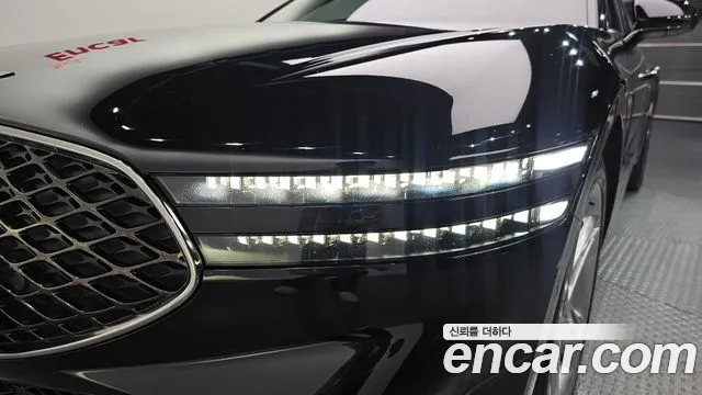 Genesis G90 Бензин 3.5 турбо AWD — Фото автомобиля 21