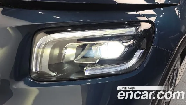 Mercedes-Benz GLB-Class — Фото автомобиля 7