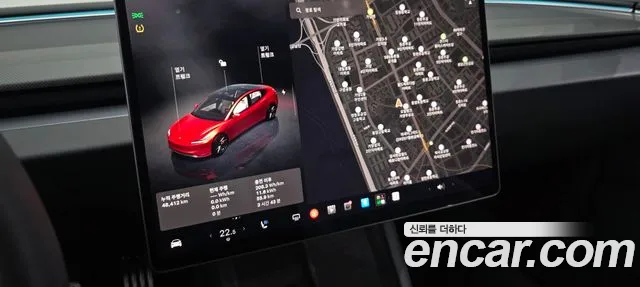 Tesla Model 3 — Фото автомобиля 20