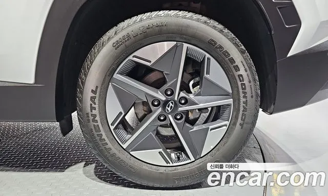 Hyundai Tucson NX4 — Фото автомобиля 6