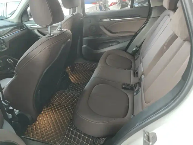 BMW X1 — Фото автомобиля 16