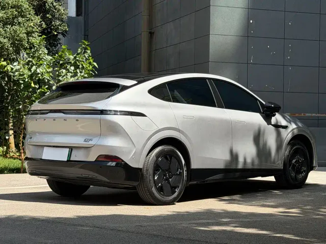 Xpeng G6 — Фото автомобиля 5