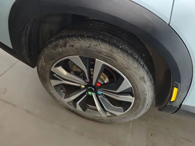 Wuling Asta — Фото автомобиля 19