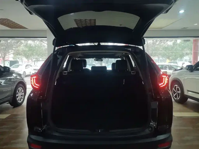 Honda CR-V — Фото автомобиля 8