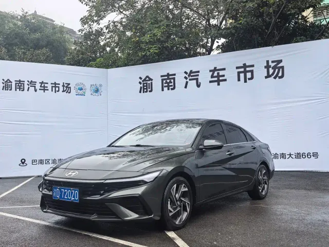 Фотография автомобиля — Hyundai Elantra