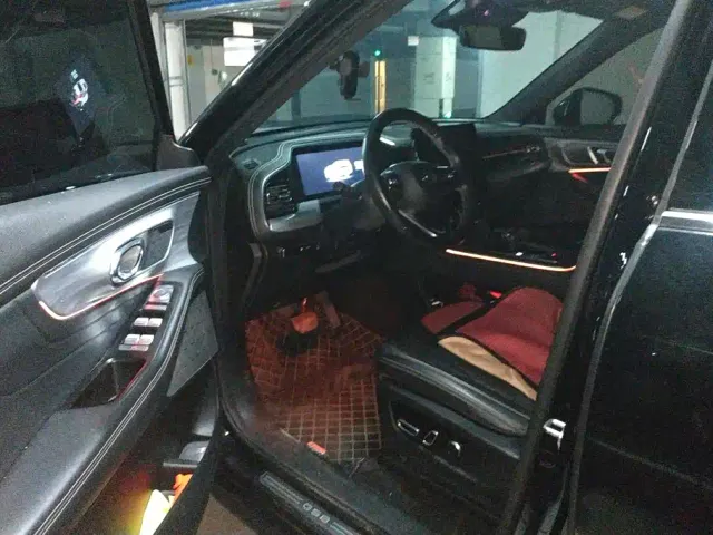 GAC Trumpchi GS8 — Фото автомобиля 9