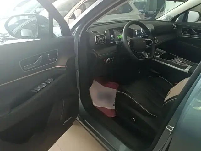 Chery Tiggo 9 — Фото автомобиля 15