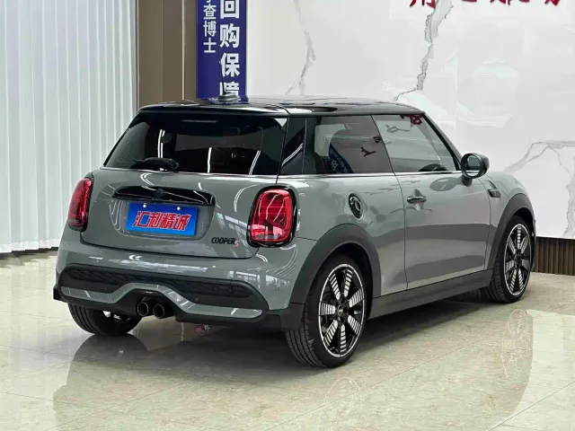 MINI Hatch — Фото автомобиля 6