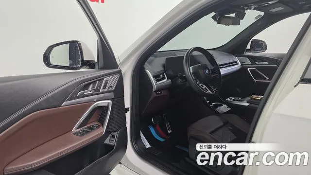 BMW X1 sDrive 20i M Sport — Фото автомобиля 6