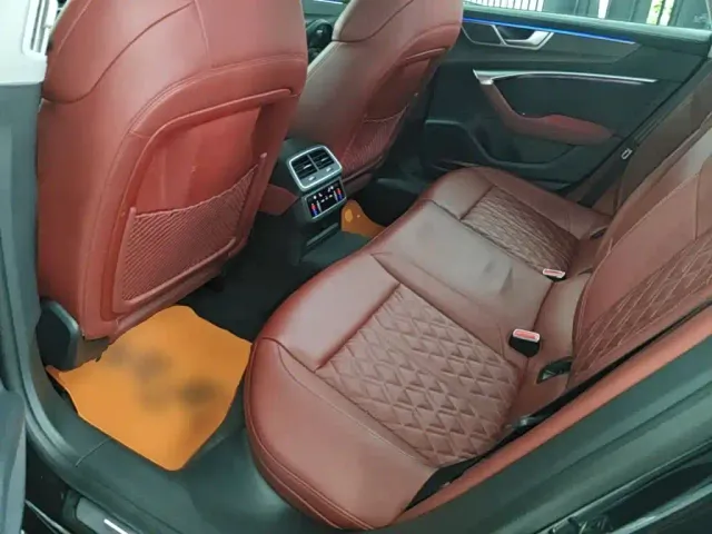 Audi S7 — Фото автомобиля 16