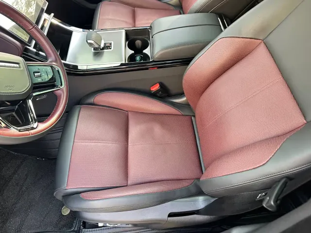 Land Rover Range Rover Velar — Фото автомобиля 16