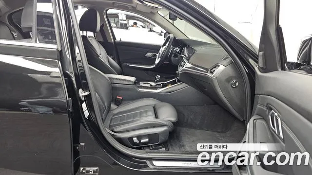 BMW 3-Series 3 серия (G20) 320i Luxury — Фото автомобиля 11
