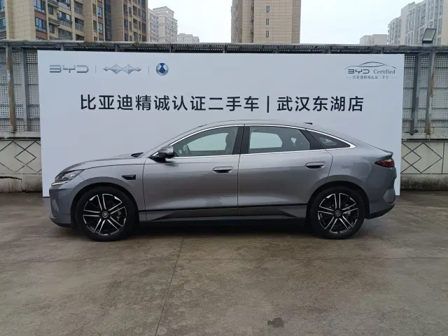 BYD Qin L — Фото автомобиля 4