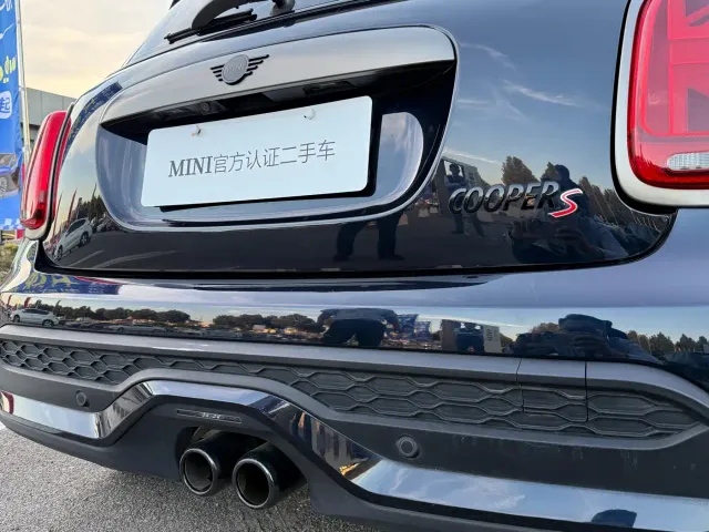 MINI Hatch — Фото автомобиля 16