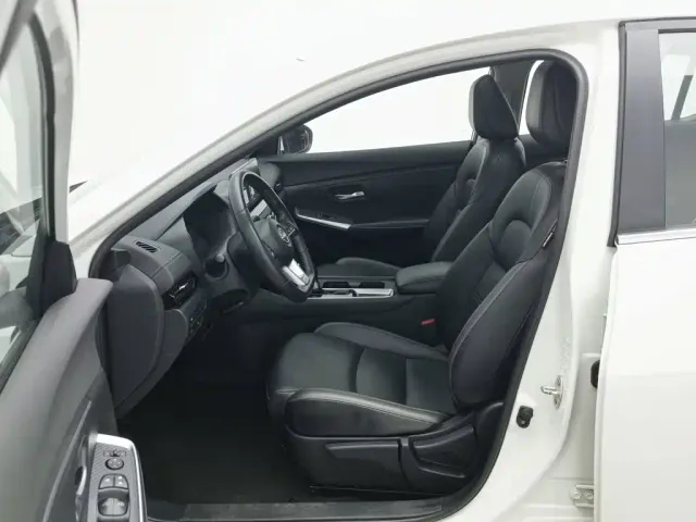 Nissan Sylphy — Фото автомобиля 10