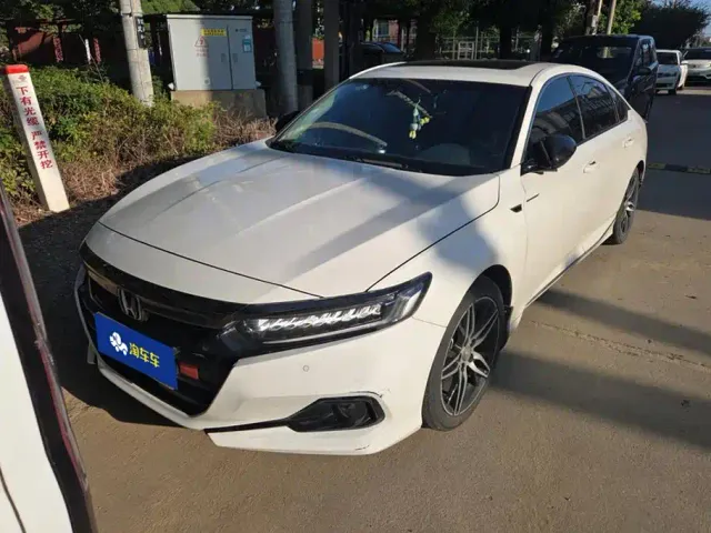 Фотография автомобиля — Honda Accord