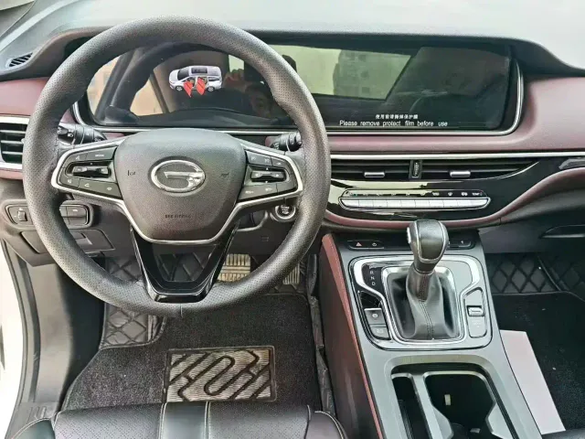 GAC Trumpchi M6 — Фото автомобиля 4