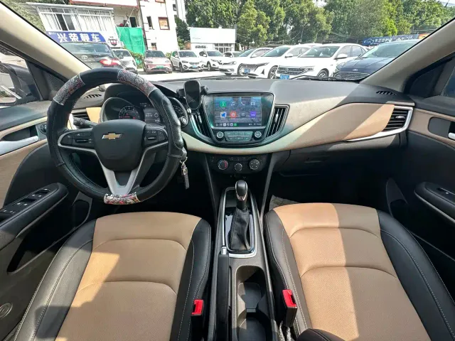 Chevrolet Monza — Фото автомобиля 8