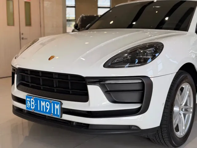 Porsche Macan — Фото автомобиля 4