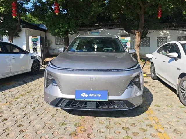 Geely Galaxy L7 — Фото автомобиля 2