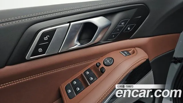 BMW X5 xDrive 40i M Sport — Фото автомобиля 23