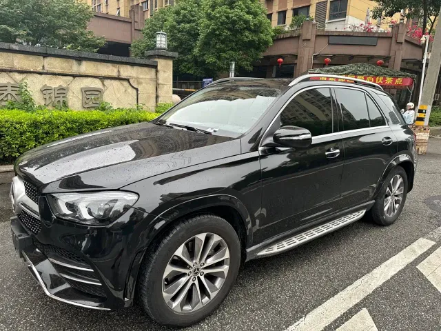 Mercedes-Benz GLE-Class — Фото автомобиля 4