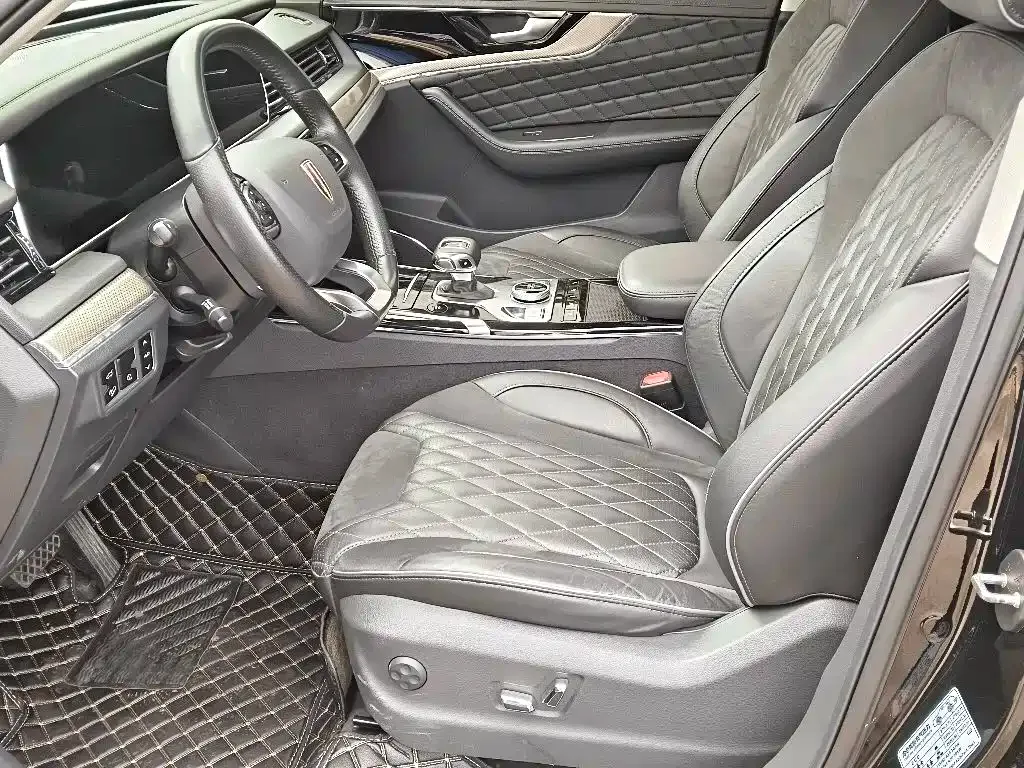 Hongqi Hongqi HS5 2022 2.0T Smart Connect Flagship AWD Edition — Фото автомобиля 4
