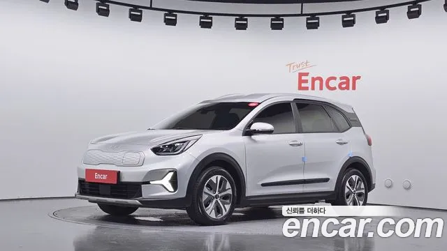 Фотография автомобиля — Kia Niro