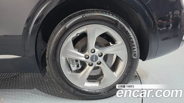Genesis GV70 2.5T Бензин AWD — Фото автомобиля 20