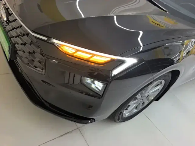 Ford Mondeo — Фото автомобиля 23
