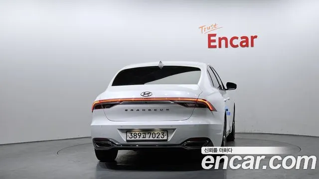 Hyundai Grandeur Новый Grandeur IG — Фото автомобиля 4