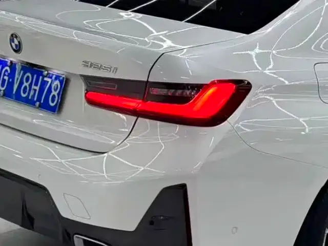 BMW 3 Series — Фото автомобиля 7