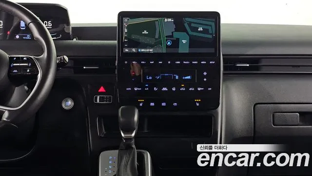 Hyundai Staria Staria L3.5 Tourer 9 мест — Фото автомобиля 4
