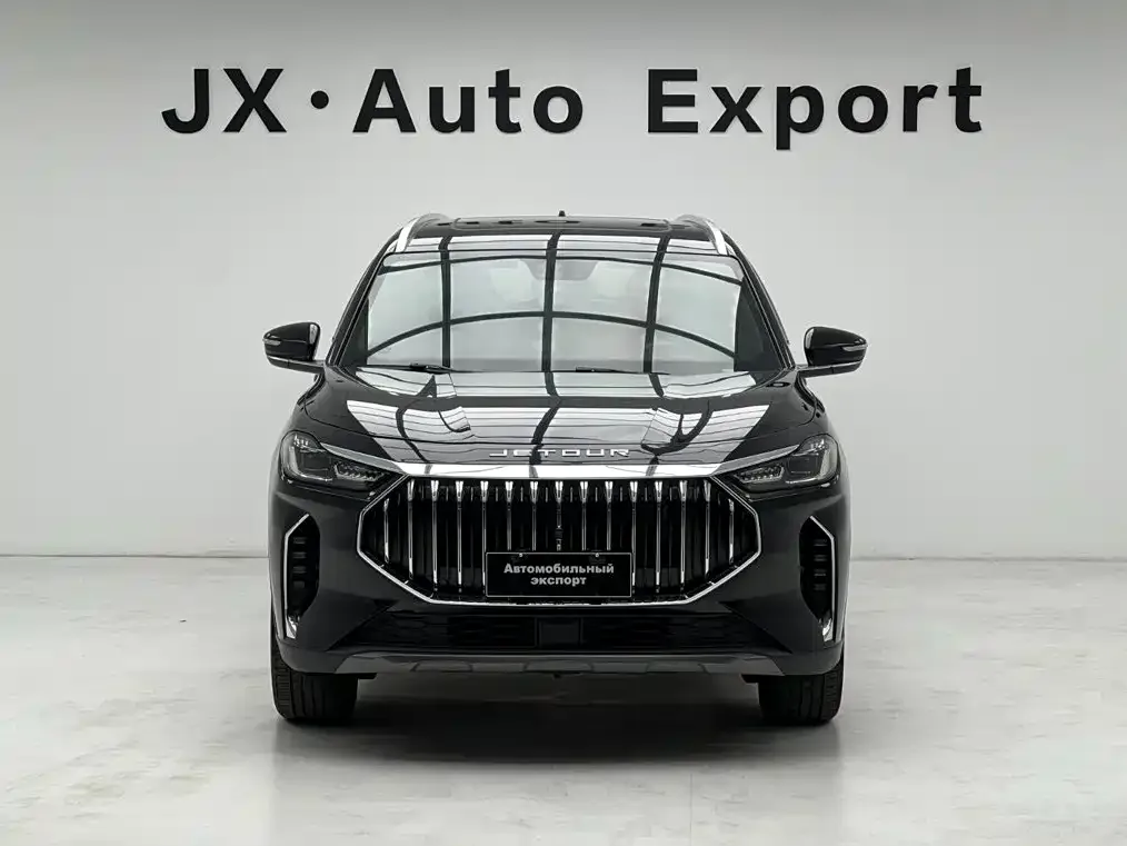 Jetour Jetour X70 PLUS 2023 1.5T DCT Warrior PLUS 7-seater — Фото автомобиля 2