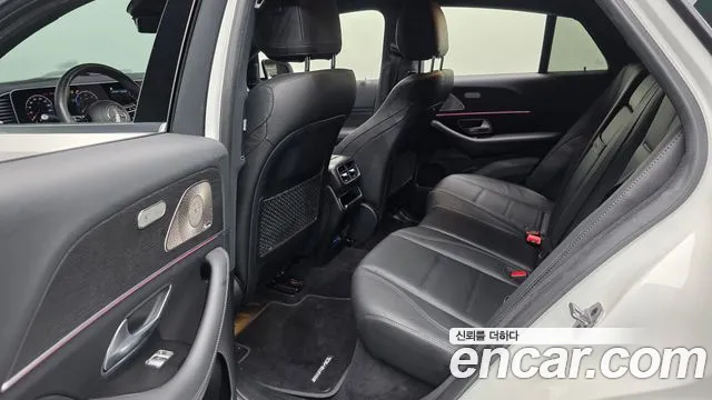 Mercedes-Benz GLE-Class — Фото автомобиля 9