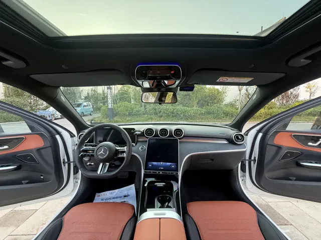 Mercedes-Benz C-Class — Фото автомобиля 10