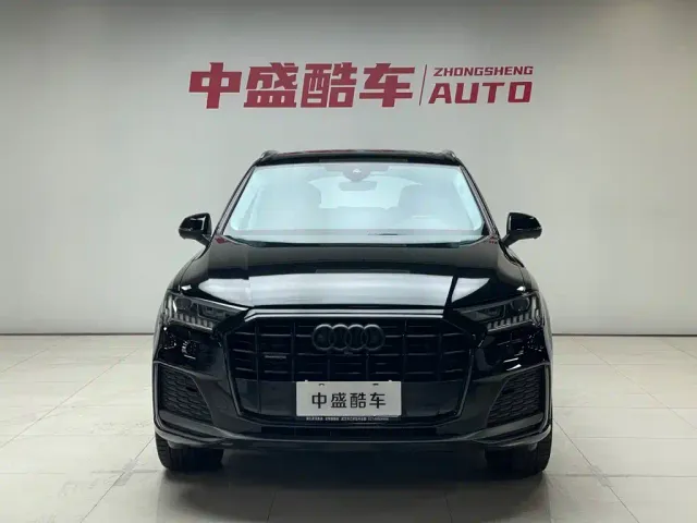 Audi Q7 — Фото автомобиля 2