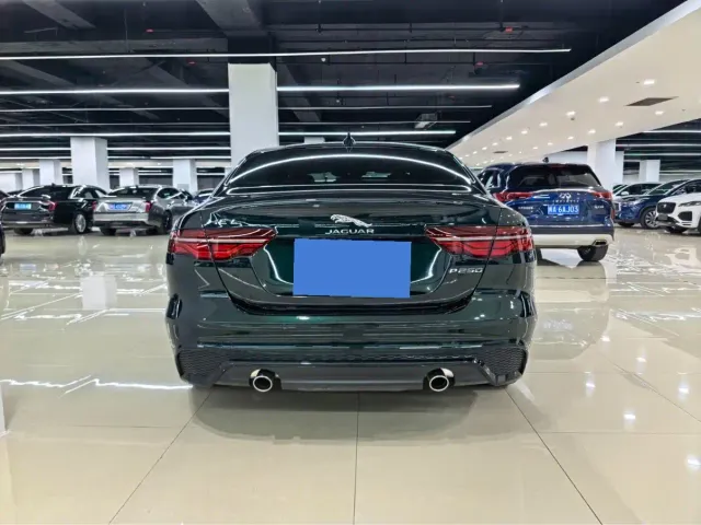Jaguar XEL — Фото автомобиля 5