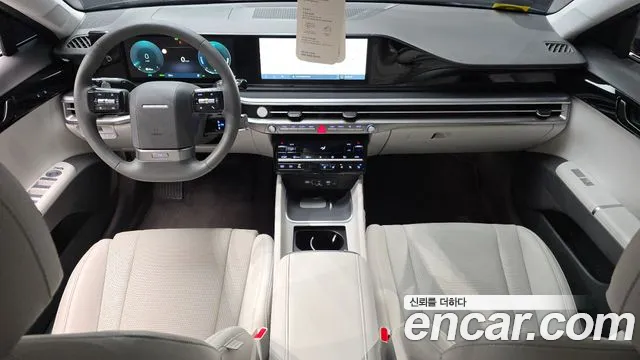 Hyundai Grandeur GN7 — Фото автомобиля 10